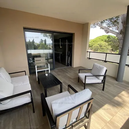Beau T3 Confort A 200m De La Avec Clim, Terrasse Et Garage, Apartment Cavalaire-sur-Mer